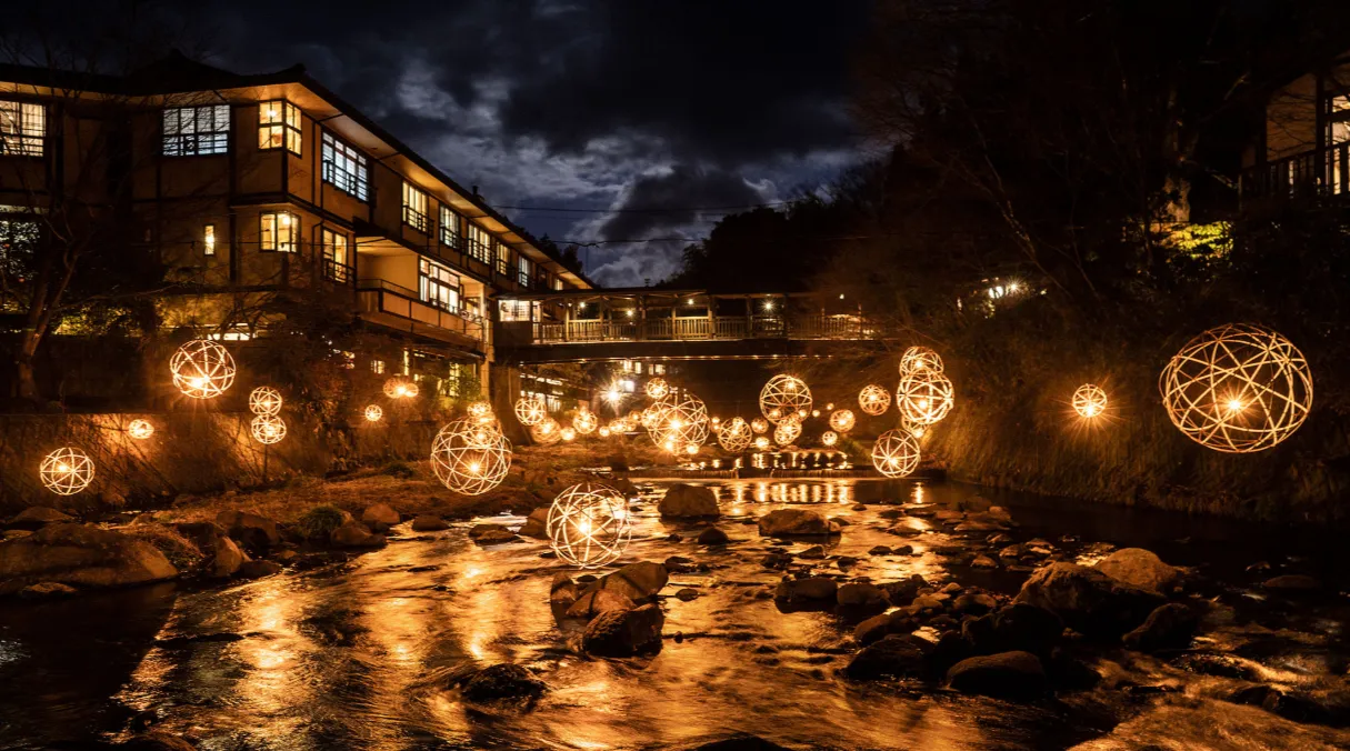 黒川温泉で開催される湯あかりの写真